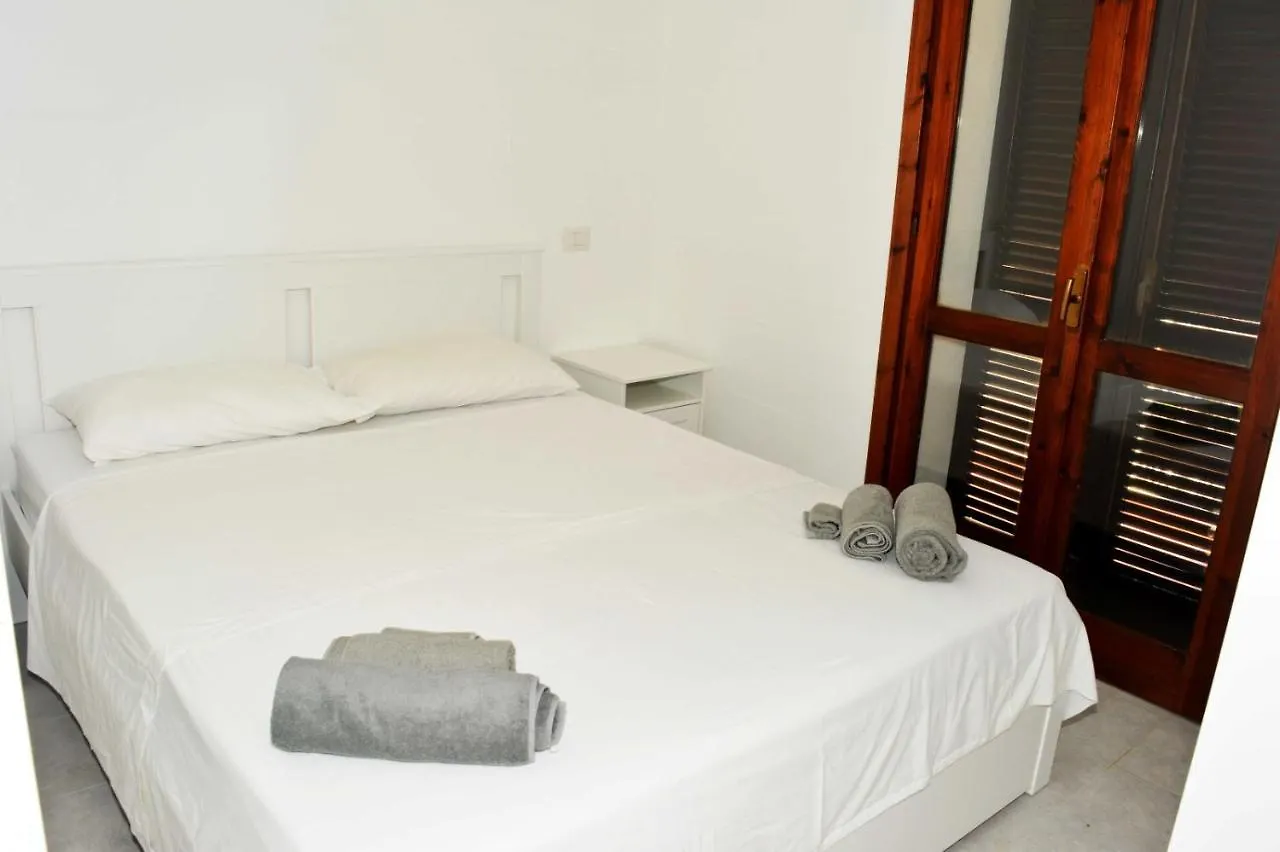 Holiday home Moderno E Ampio Trilocale Villa Porto Pozzo